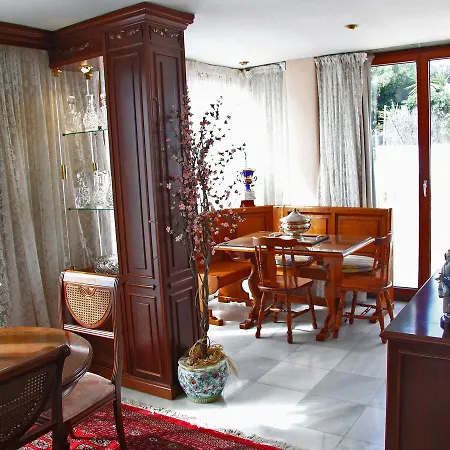 Premium Habitat Can Villar